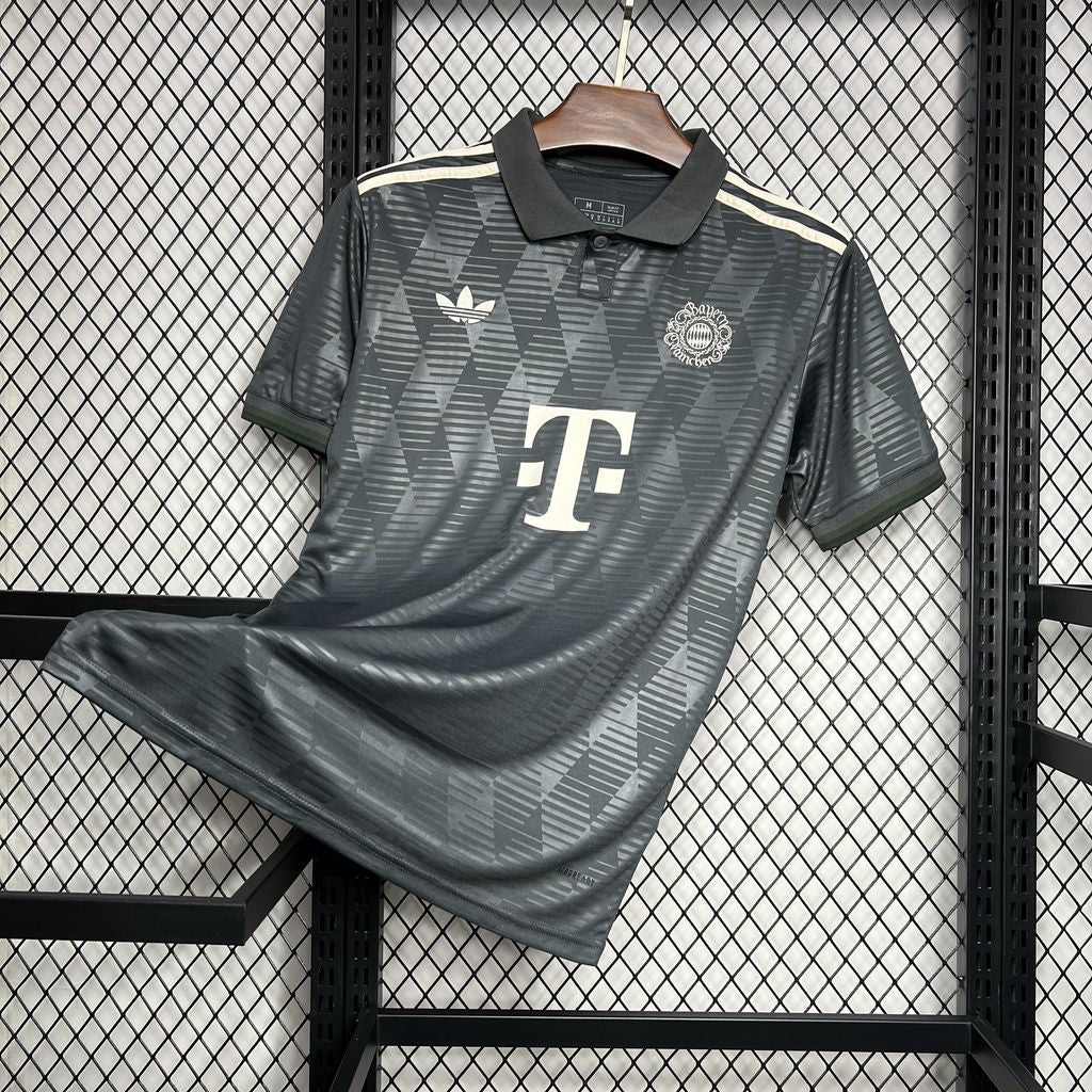 Bayern Munich 2024/25 Oktoberfest